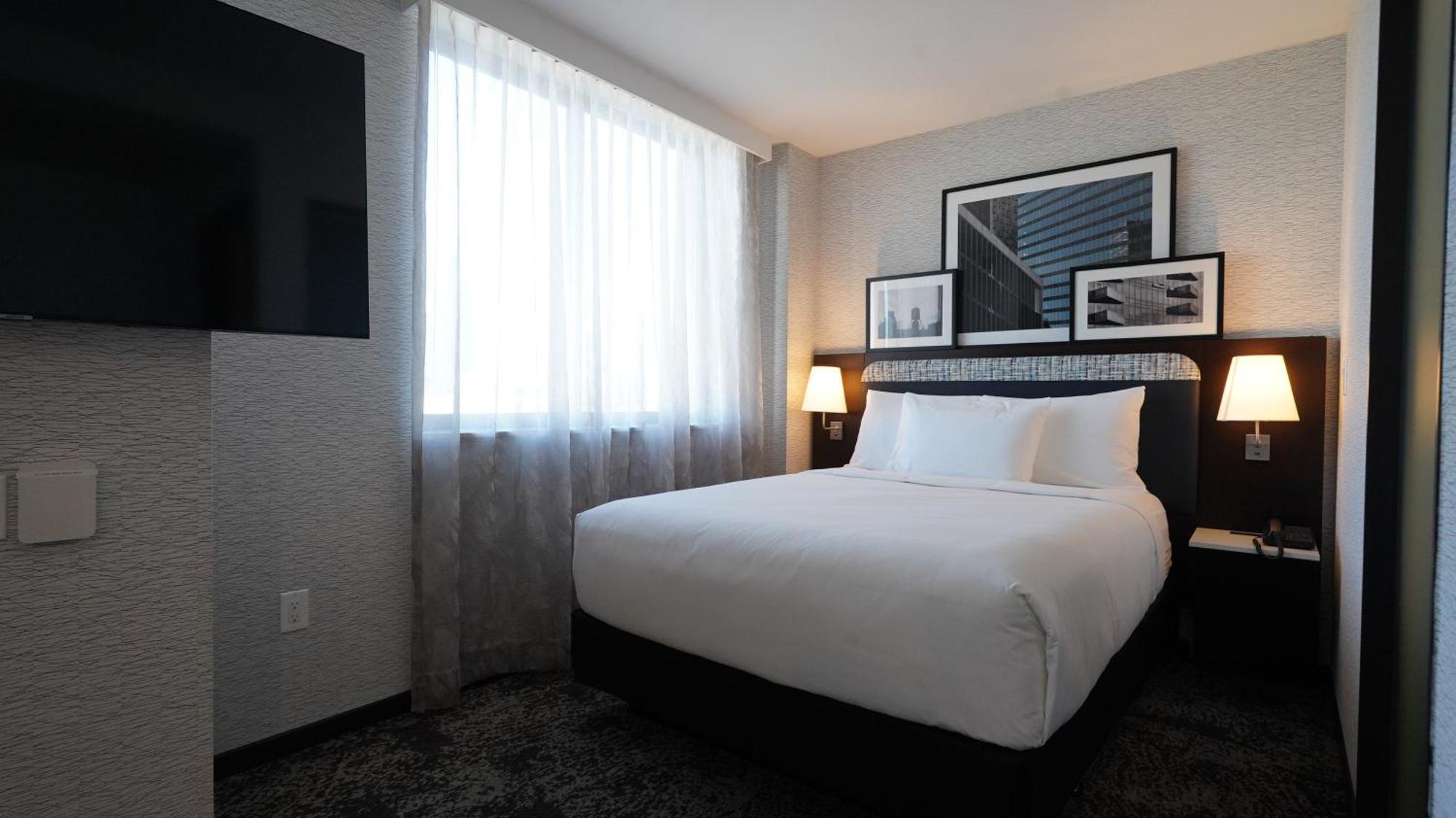 Doubletree By Hilton Long Island City, Ny Ню Йорк Екстериор снимка