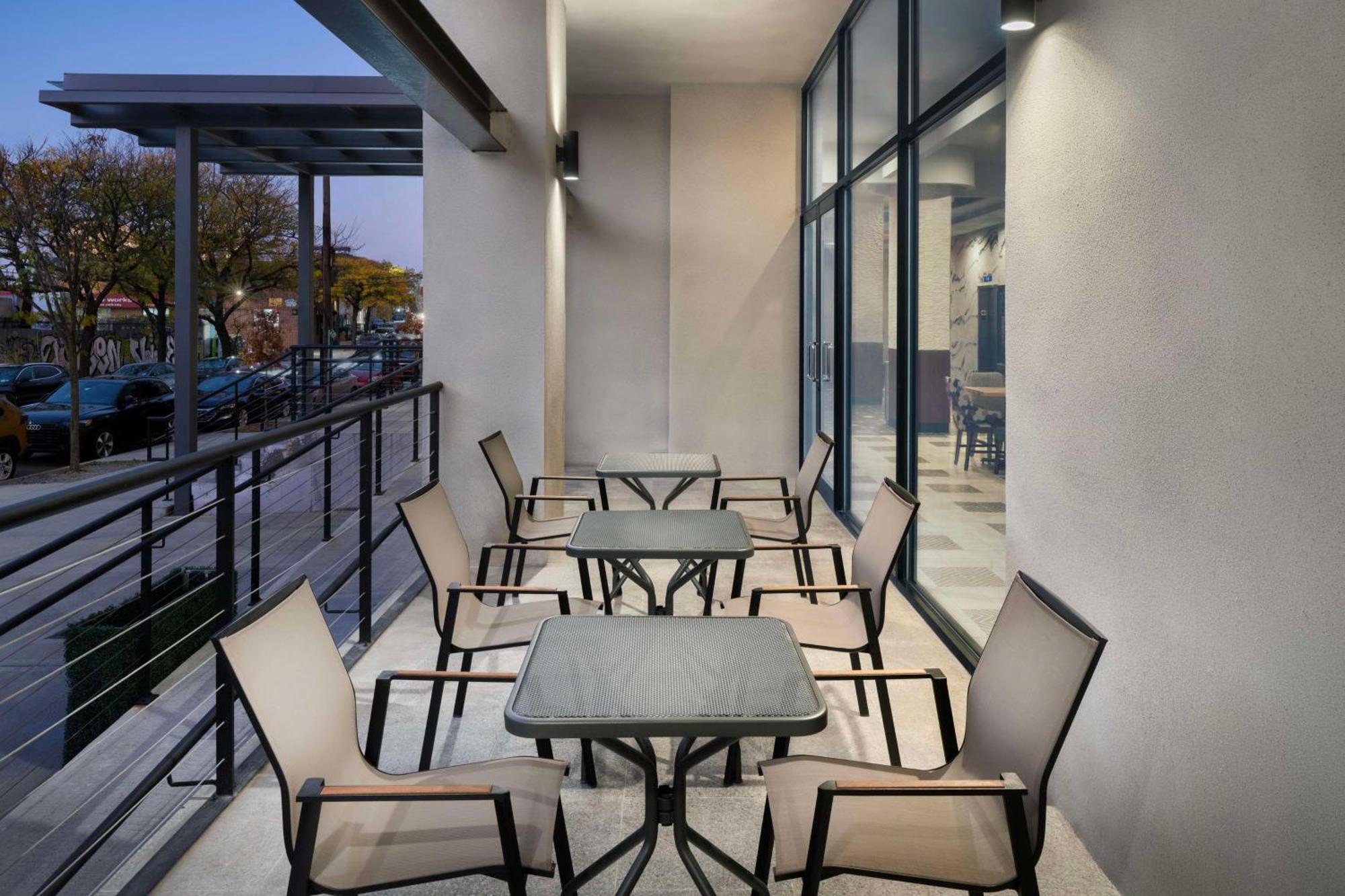 Doubletree By Hilton Long Island City, Ny Ню Йорк Екстериор снимка
